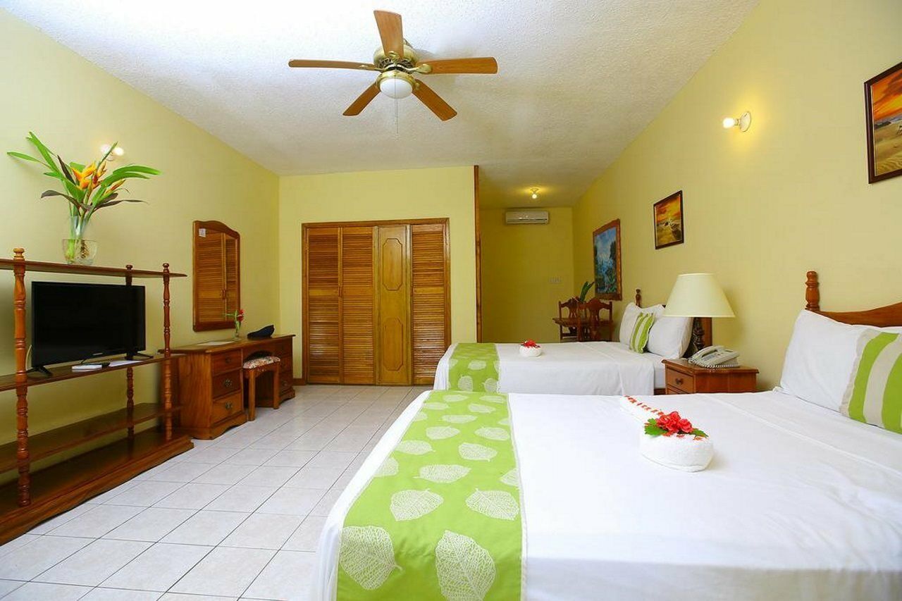 Merrils Beach Resorts Lll Negril Exterior photo